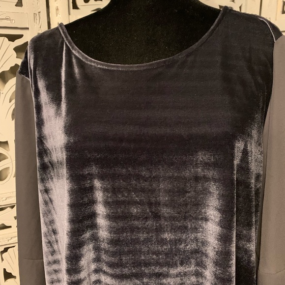 FADED GLORY SUPER NICE SILVER GRAY VELVET & SHEER LIGHTWEIGHT STRETCHY TOP - Picture 3 of 7